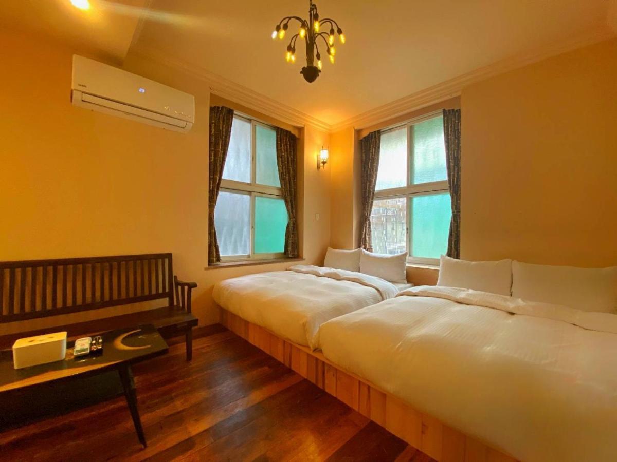 Tainan Macarthur Homestay Esterno foto
