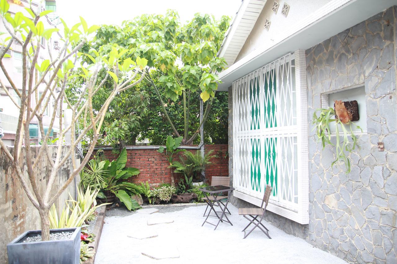 Tainan Macarthur Homestay Esterno foto